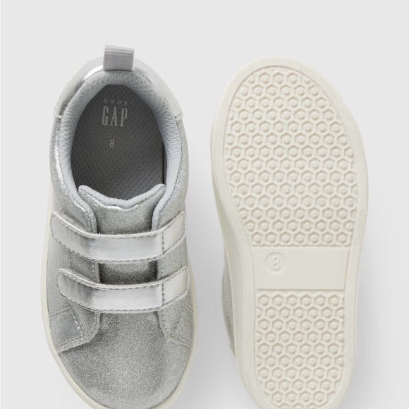 NWT GAP Toddler Metallic Glitter Sneaker, size 10 - Picture 2 of 7